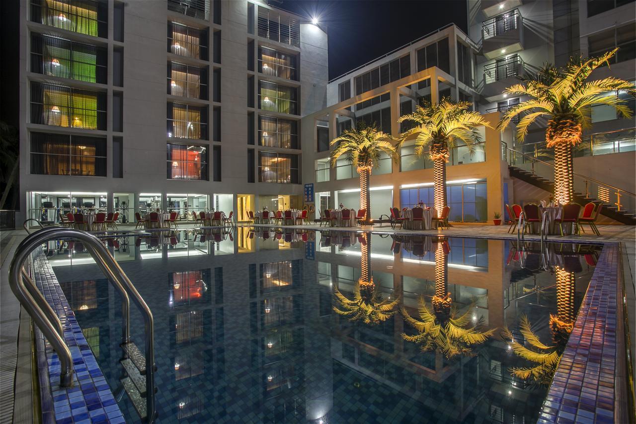 Momo Inn Bogra Exteriér fotografie